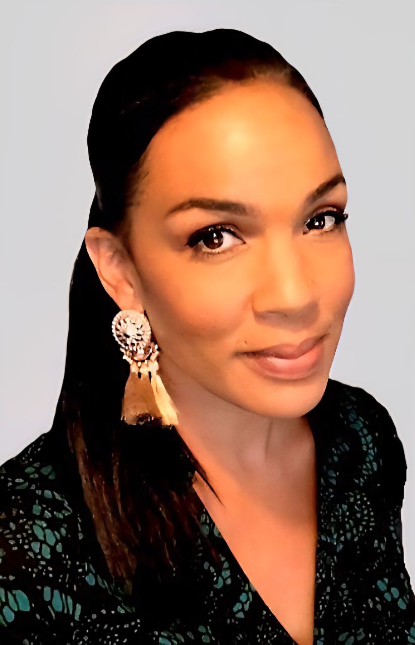 Professional Photo Joni Lockwood